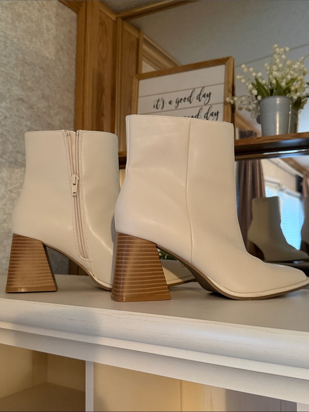 Women’s Cream Ankle Boot with Wood Block Heel Size 7.5